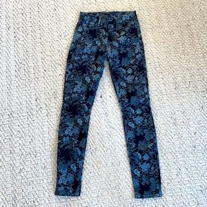 7 For All Mankind floral print 5 pocket jeans, size 26